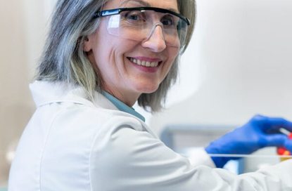 เพื่อเสริมสร้างการบูรณาการอุตสาหกรรม วิชาการ และการวิจัย Shanghai Dengsheng Instrument ได้ร่วมกันสร้างฐานการวิจัยและพัฒนาแห่งใหม่ร่วมกับสถาบันชั้นนำหลายแห่ง